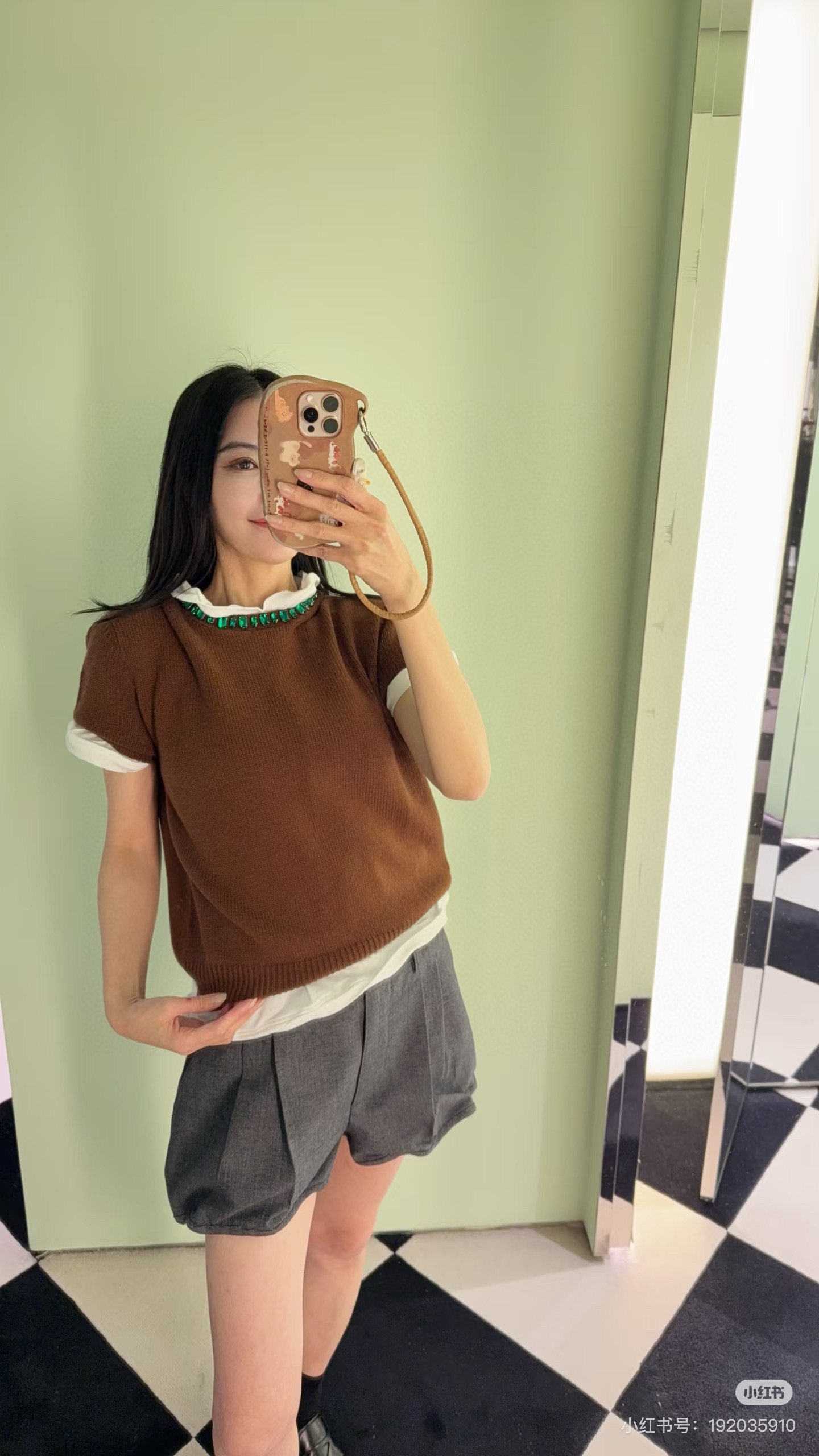 프라다 2컬러 여자 반팔