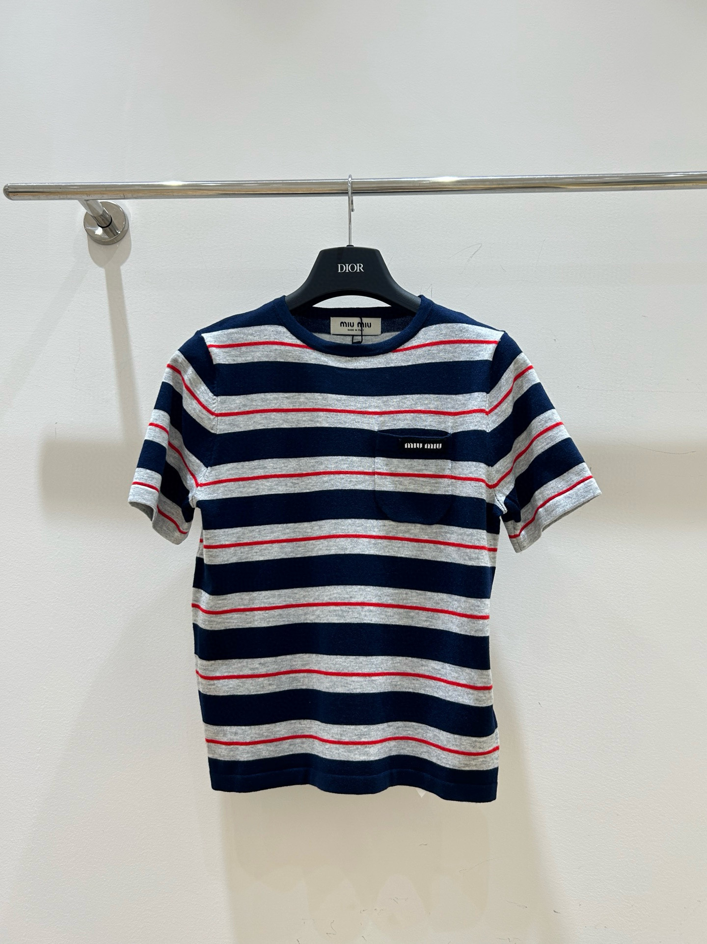 미우미우 2컬러 여자 반팔