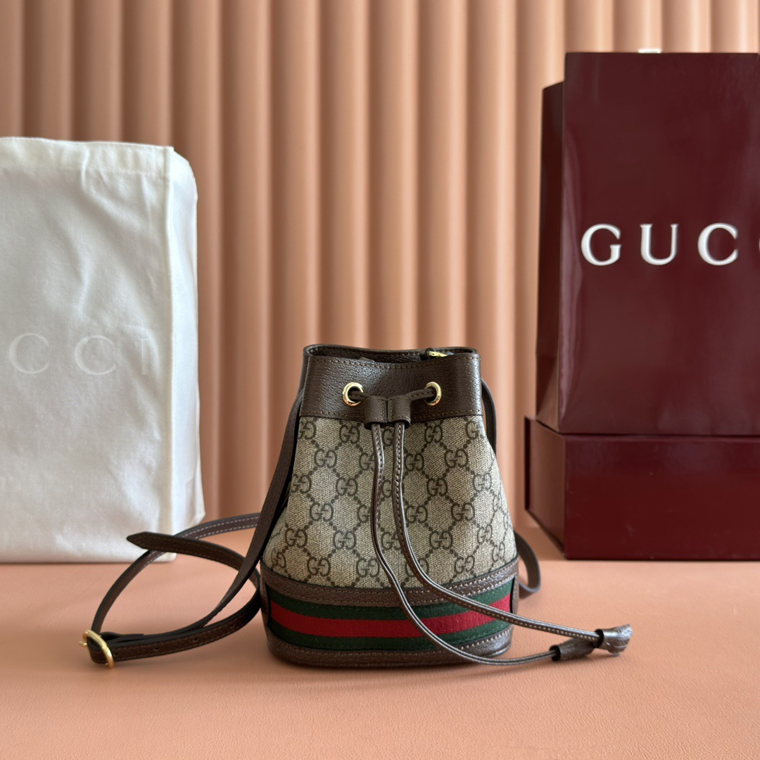 구찌 550620 여자가방