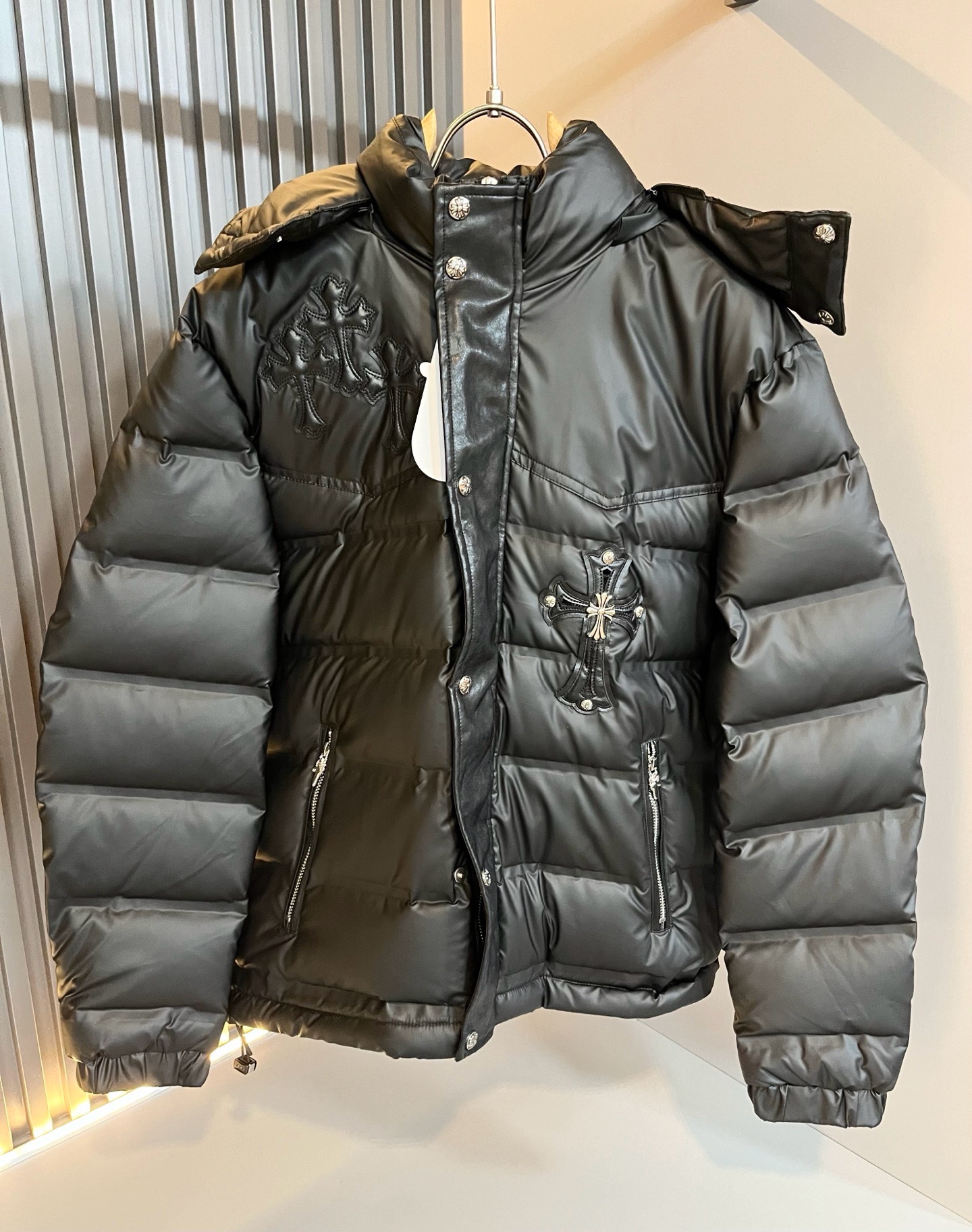 크롬하츠 남자 패딩