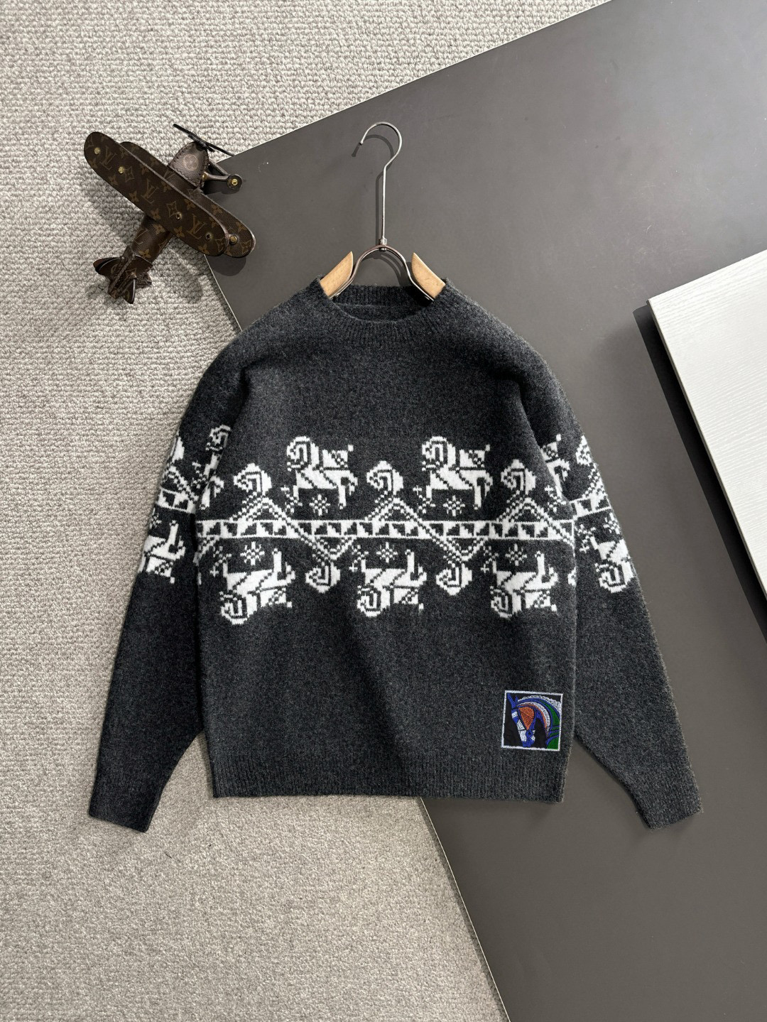 에르메스 남자 니트