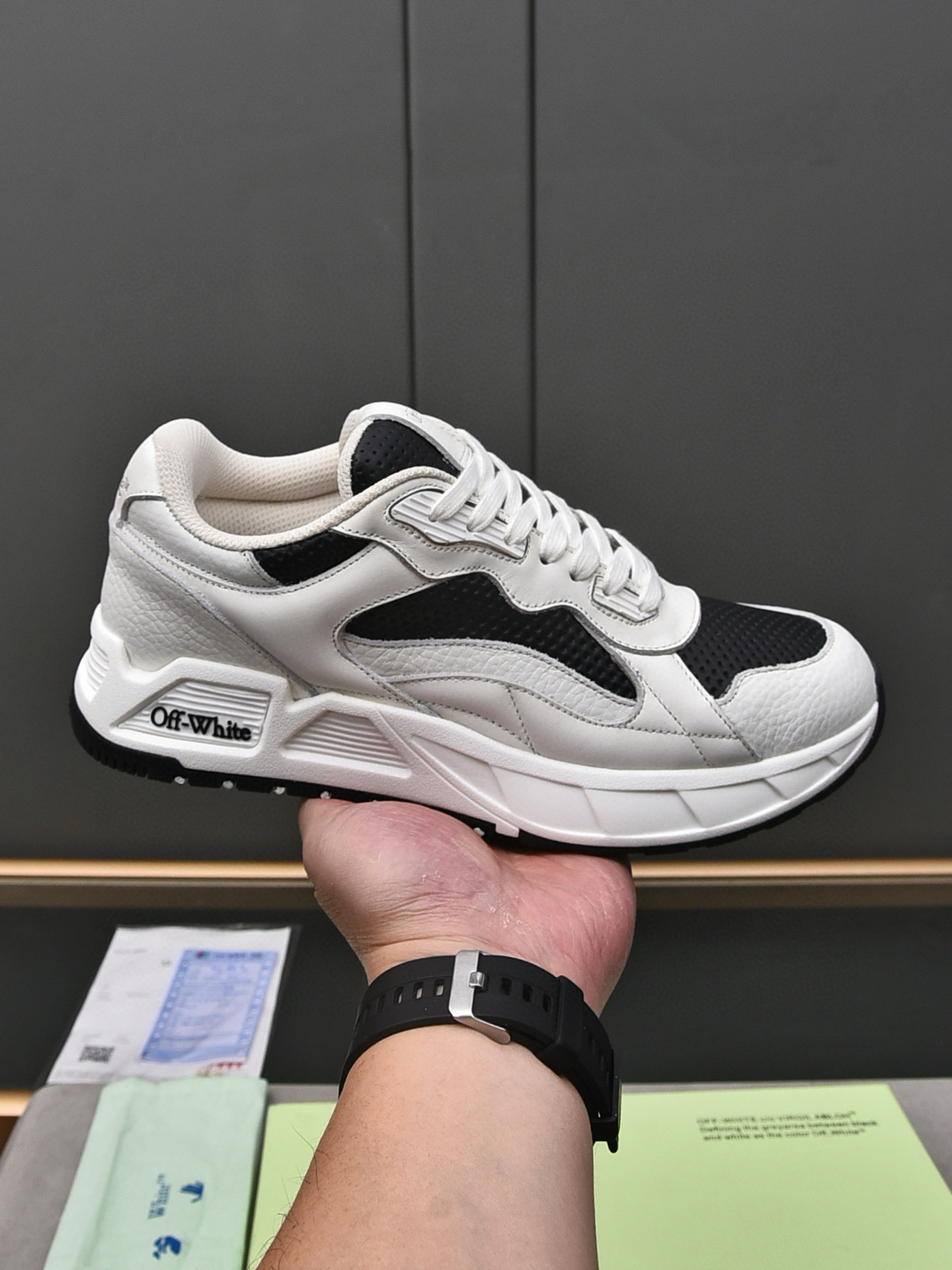 오프화이트 남자 스니커즈 신발 운동화