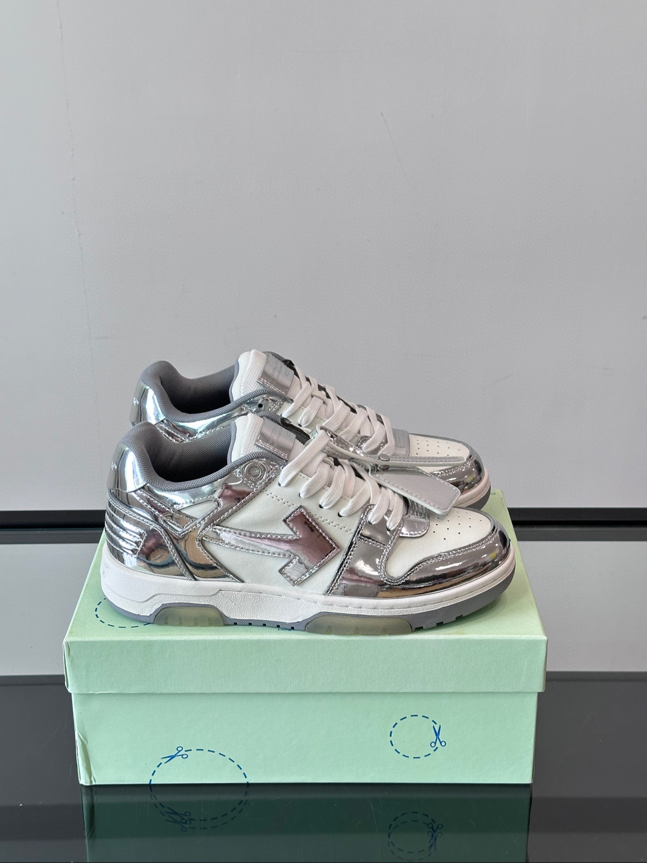 오프화이트 남녀공용 스니커즈 신발 운동화