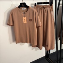 미우미우 여자 세트